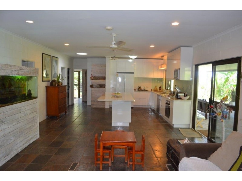 185-187 Panguna Street, Trinity Beach QLD 4879