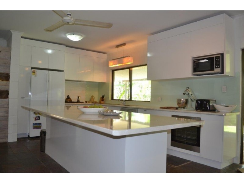 185-187 Panguna Street, Trinity Beach QLD 4879