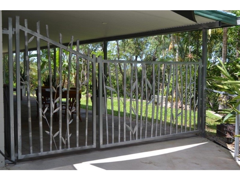 185-187 Panguna Street, Trinity Beach QLD 4879