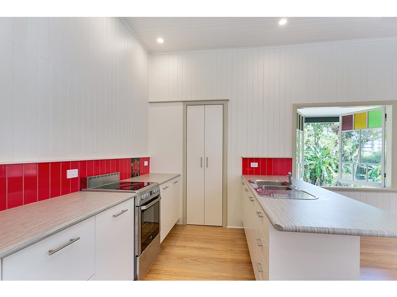 7 Barang Street, Kuranda QLD 4881