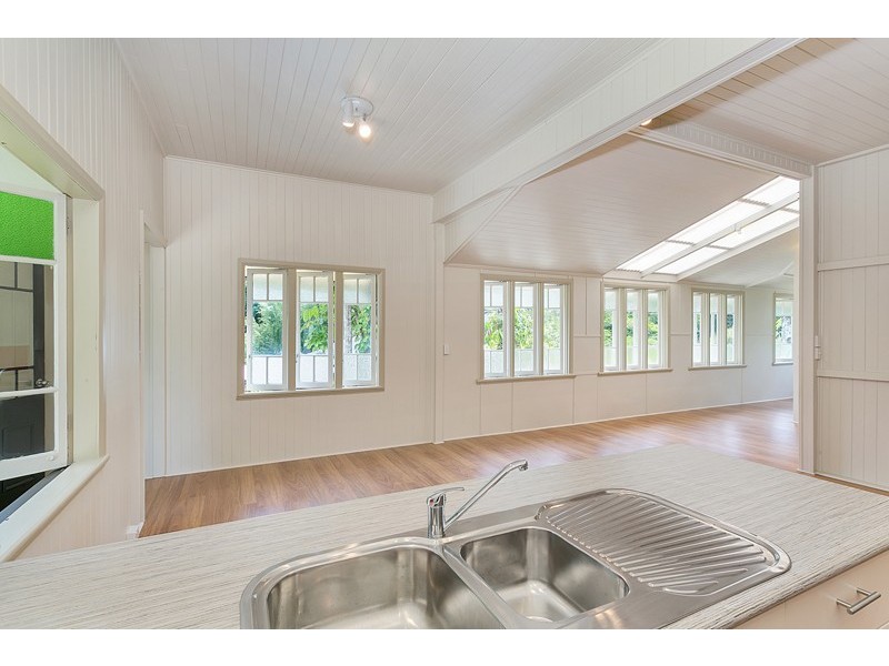 7 Barang Street, Kuranda QLD 4881