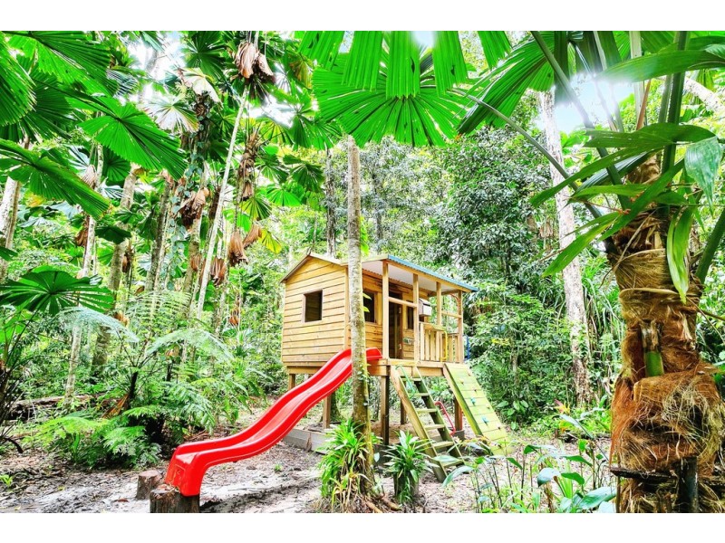 9 Gregory Terrace, Kuranda QLD 4881