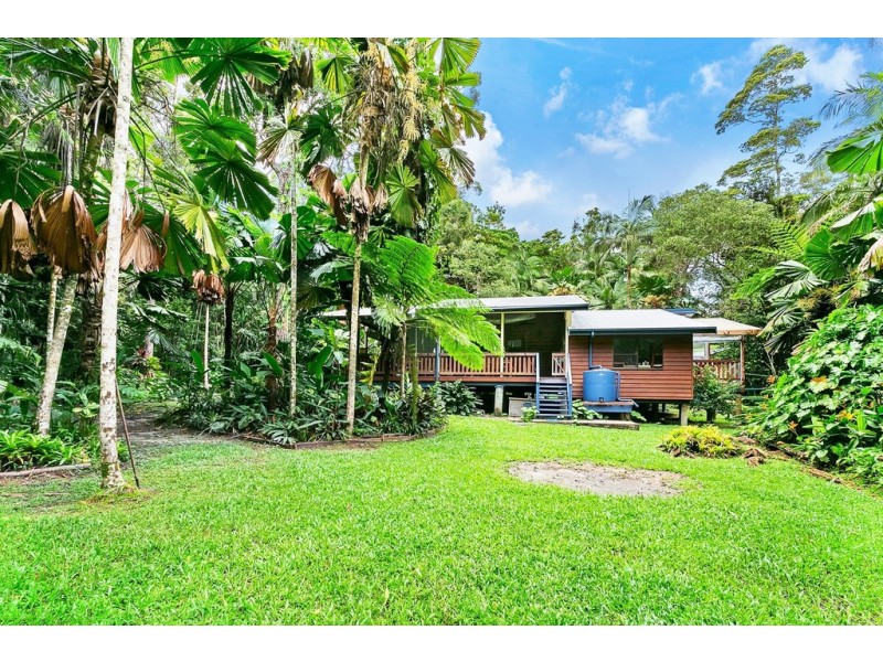 9 Gregory Terrace, Kuranda QLD 4881