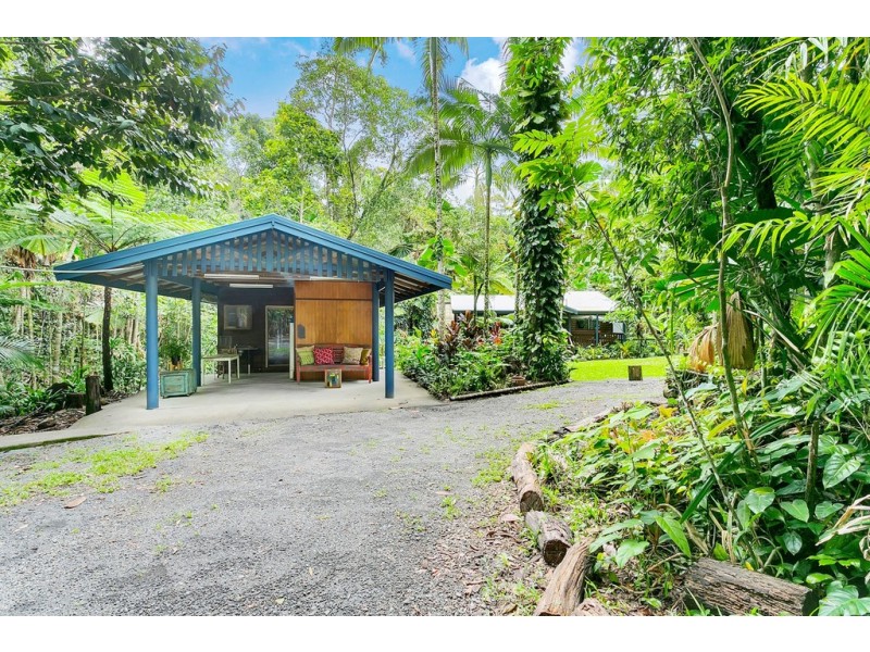 9 Gregory Terrace, Kuranda QLD 4881