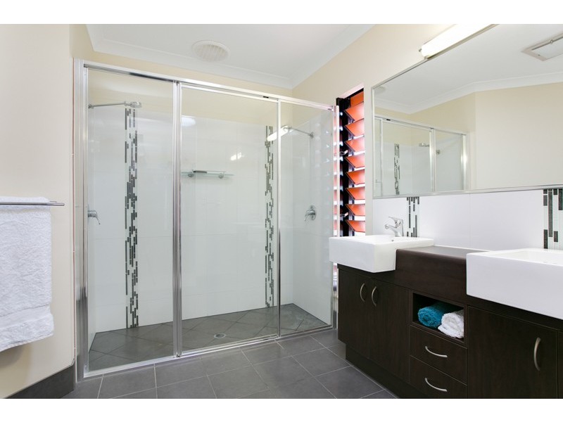 6 Marmion Close, Kewarra Beach QLD 4879