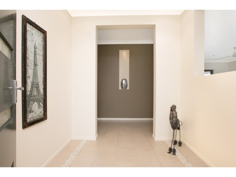 6 Marmion Close, Kewarra Beach QLD 4879