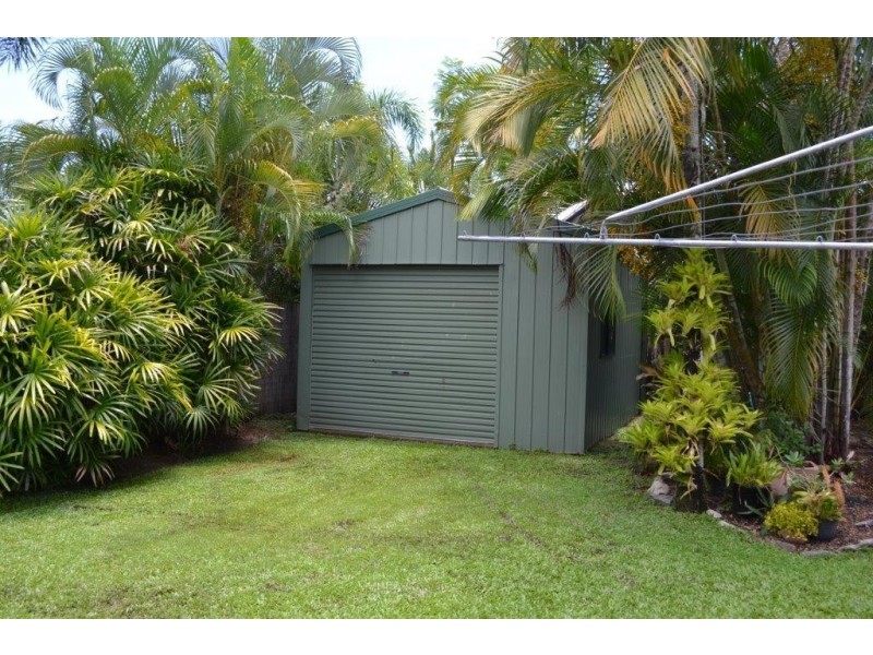 6 Cayley Street, Trinity Beach QLD 4879