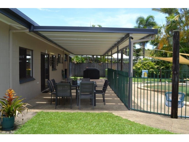 6 Cayley Street, Trinity Beach QLD 4879