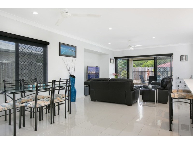 6 Como Close, Kewarra Beach QLD 4879