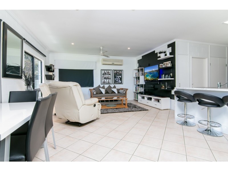 112/31 Lake Placid Road, Caravonica QLD 4878