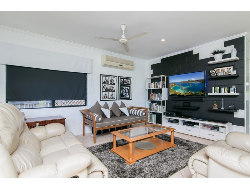 112/31 Lake Placid Road, Caravonica QLD 4878