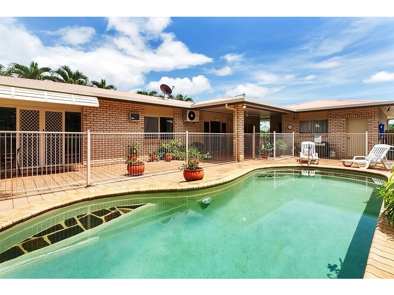 23 Majestic Street, Kamerunga QLD 4870