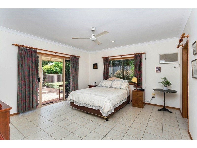 23 Majestic Street, Kamerunga QLD 4870