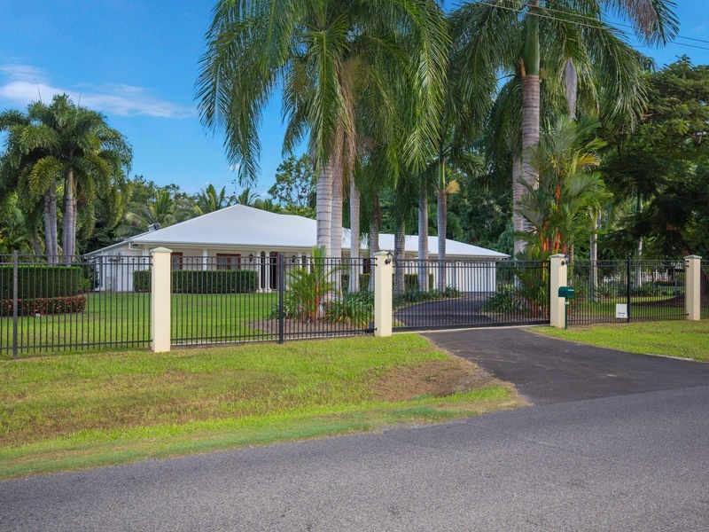 21-23 Evergreen Street, Clifton Beach QLD 4879
