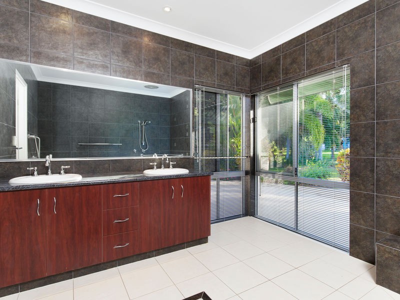 21-23 Evergreen Street, Clifton Beach QLD 4879