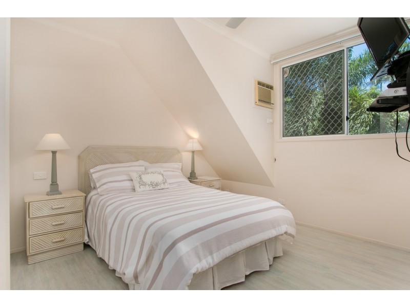 11/77-79 Moore Street, Trinity Beach QLD 4879