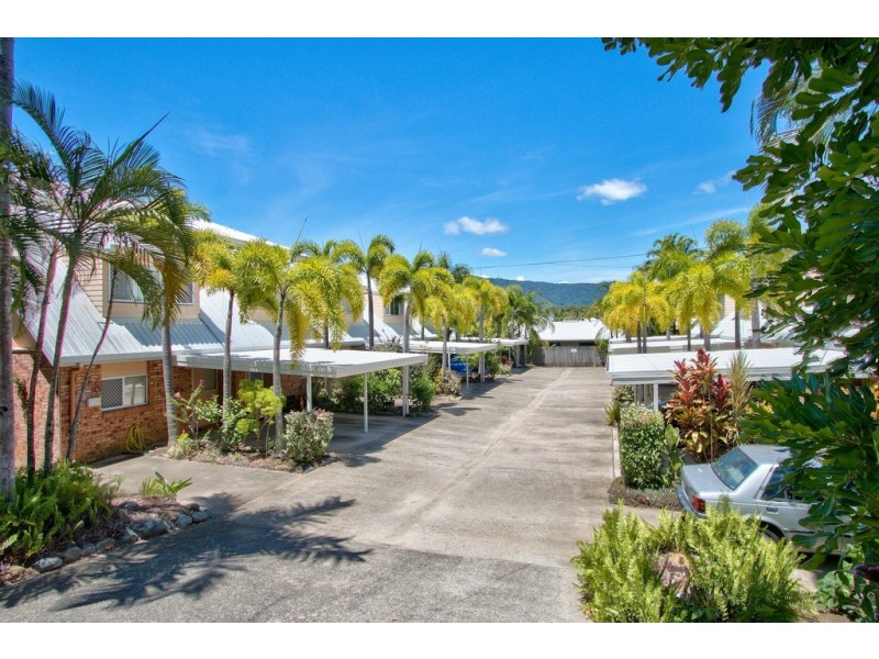 11/77-79 Moore Street, Trinity Beach QLD 4879