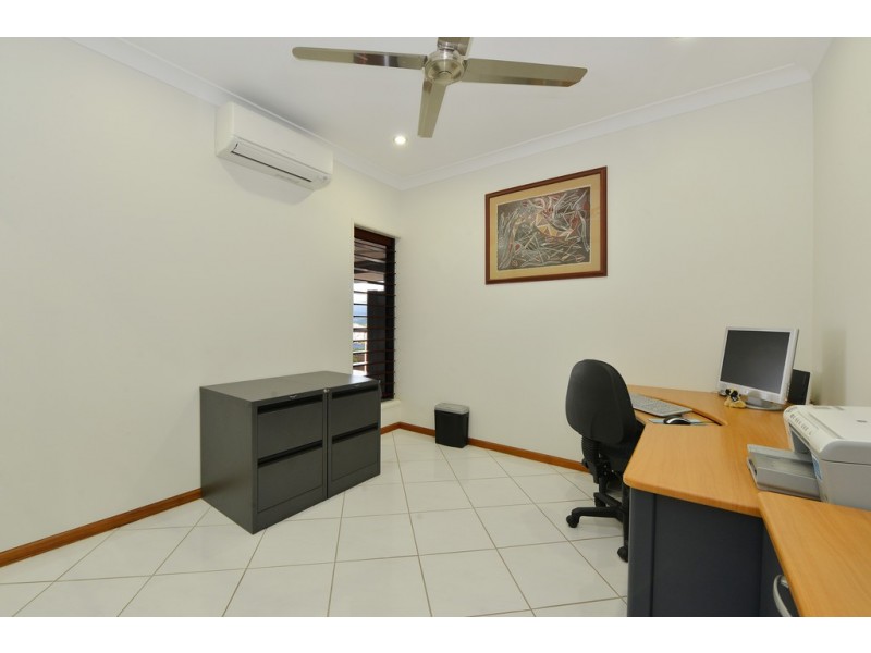 30 Catamaran Circuit, Trinity Beach QLD 4879