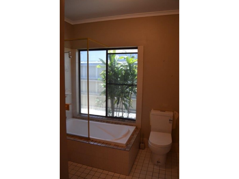 24 Starling Street, Kewarra Beach QLD 4879