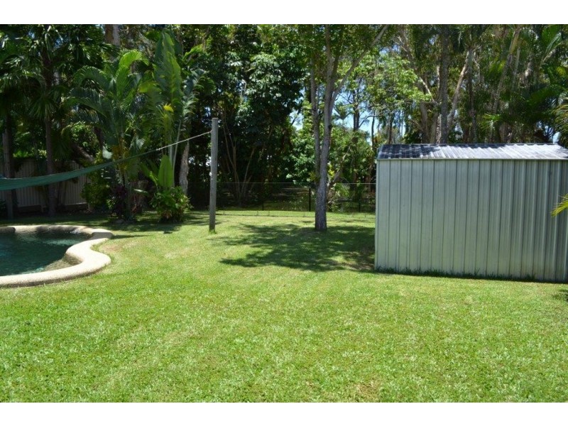 24 Starling Street, Kewarra Beach QLD 4879