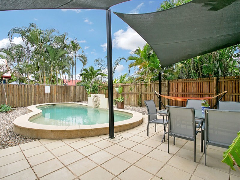 8 Capri Close, Kewarra Beach QLD 4879