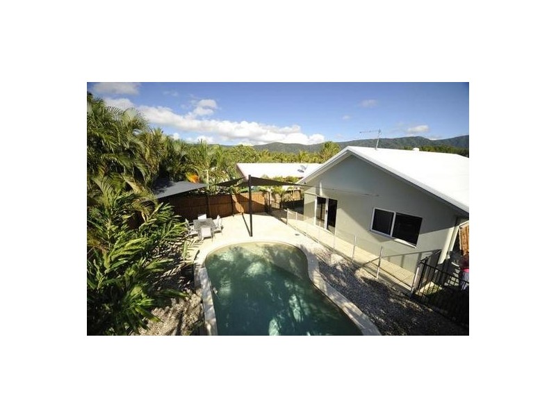 8 Capri Close, Kewarra Beach QLD 4879