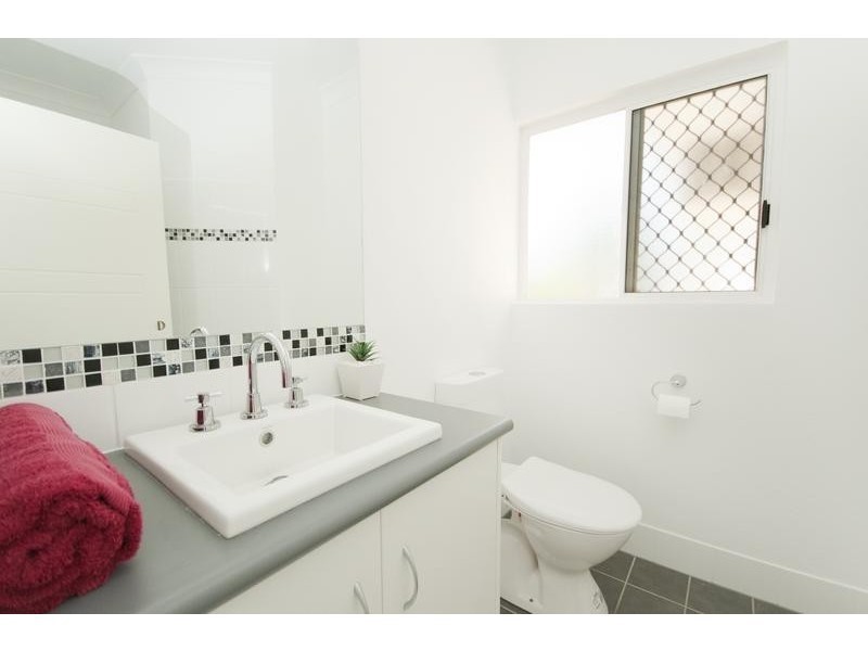 8 Capri Close, Kewarra Beach QLD 4879