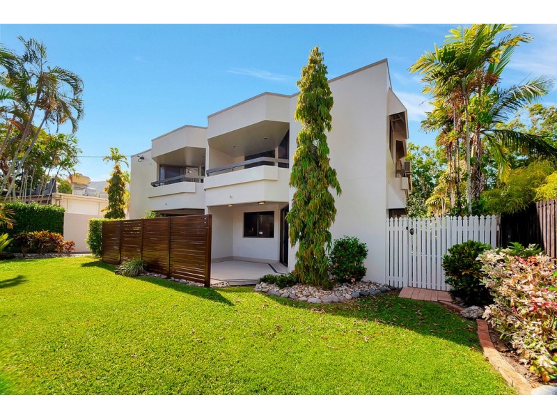 2/12 Clifton Road, Clifton Beach QLD 4879