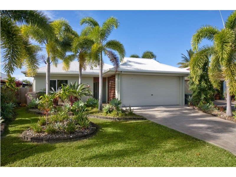 8 Capri Close, Kewarra Beach QLD 4879