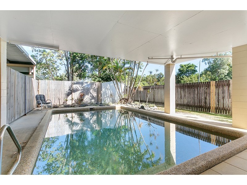 2/505 Varley Street, Yorkeys Knob QLD 4878