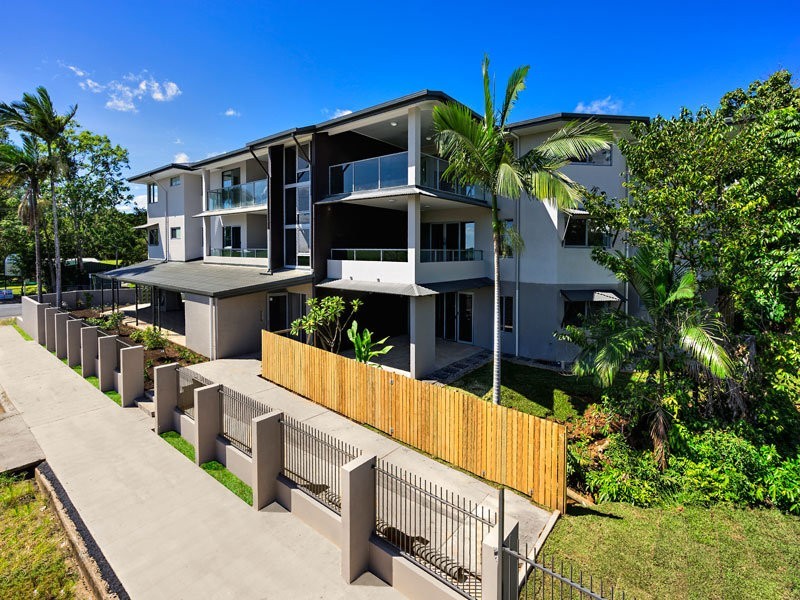 2/211-213 Kamerunga Road, Freshwater QLD 4870