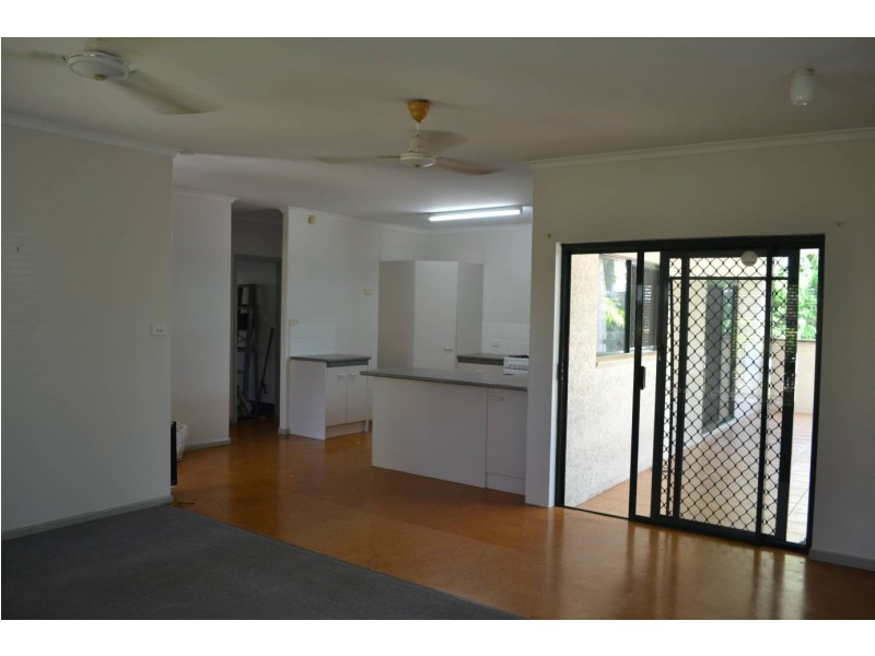 11 Dolphin Close, Kewarra Beach QLD 4879