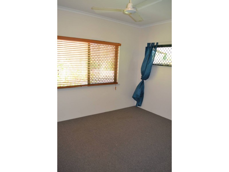 11 Dolphin Close, Kewarra Beach QLD 4879