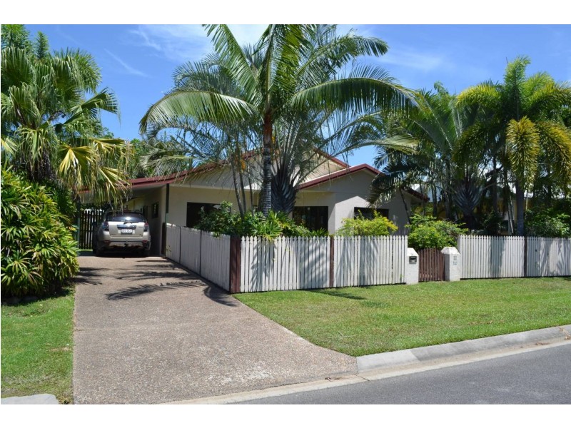 11 Dolphin Close, Kewarra Beach QLD 4879