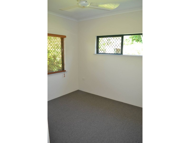 11 Dolphin Close, Kewarra Beach QLD 4879