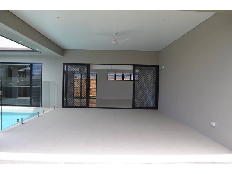 1 Bluecove Circuit, Trinity Park QLD 4879