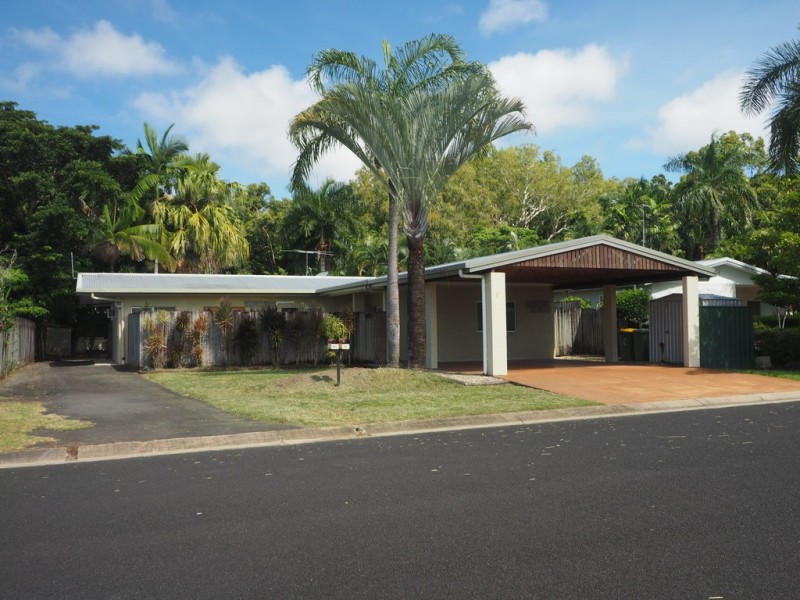 39 Bondi Crescent, Kewarra Beach QLD 4879