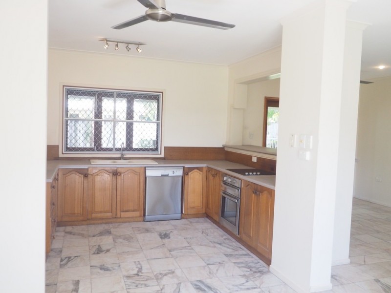 39 Bondi Crescent, Kewarra Beach QLD 4879