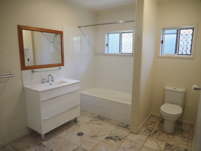 39 Bondi Crescent, Kewarra Beach QLD 4879