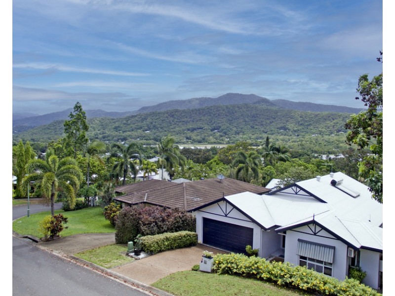 16 Lookout Terrace, Trinity Beach QLD 4879