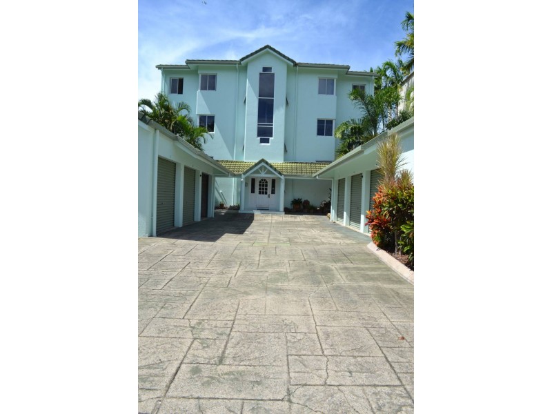 5/42 Moore Street, Trinity Beach QLD 4879