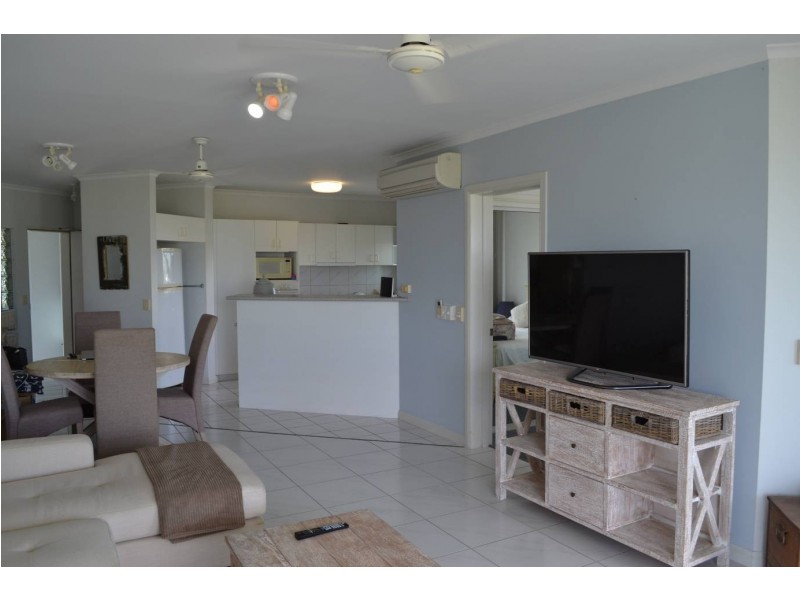 5/42 Moore Street, Trinity Beach QLD 4879