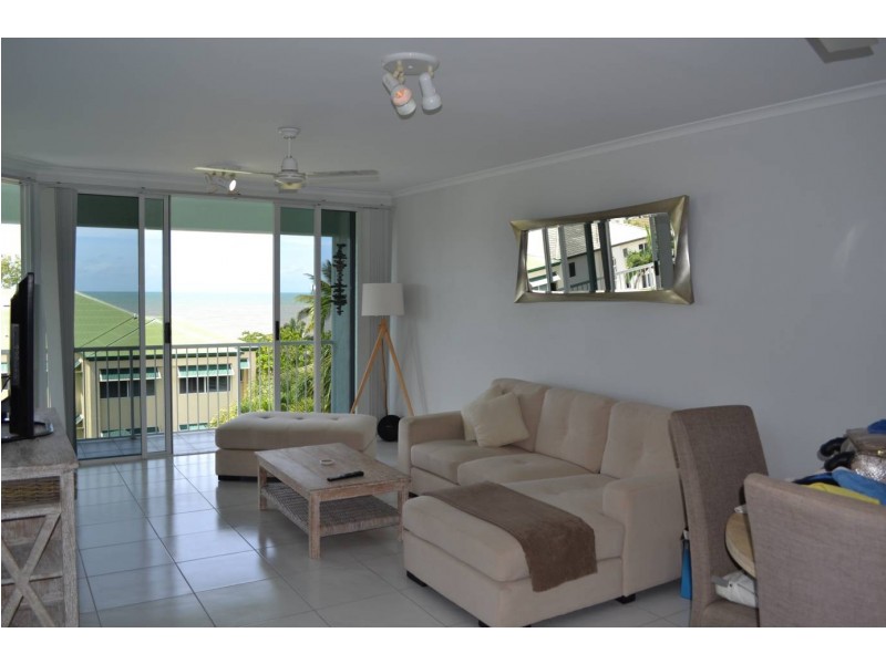 5/42 Moore Street, Trinity Beach QLD 4879