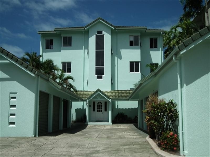 5/42 Moore Street, Trinity Beach QLD 4879