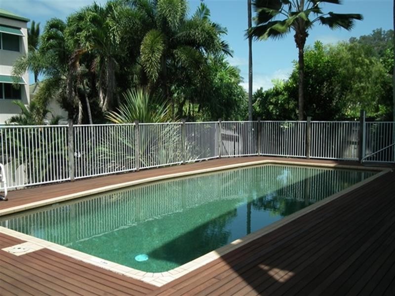 5/42 Moore Street, Trinity Beach QLD 4879