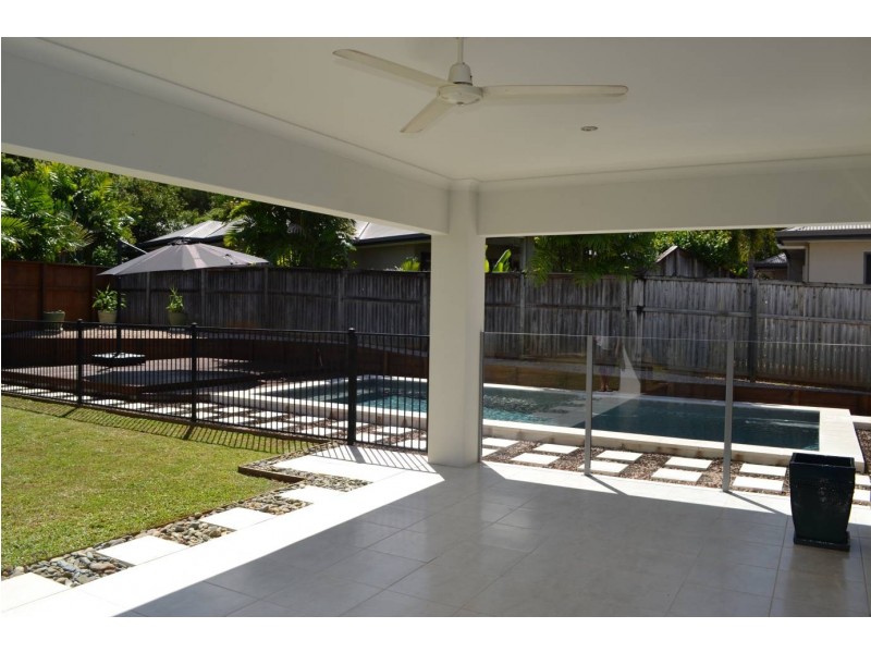 29 Bowline Close, Trinity Beach QLD 4879