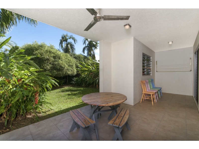 2/108 Trinity Beach Road, Trinity Beach QLD 4879