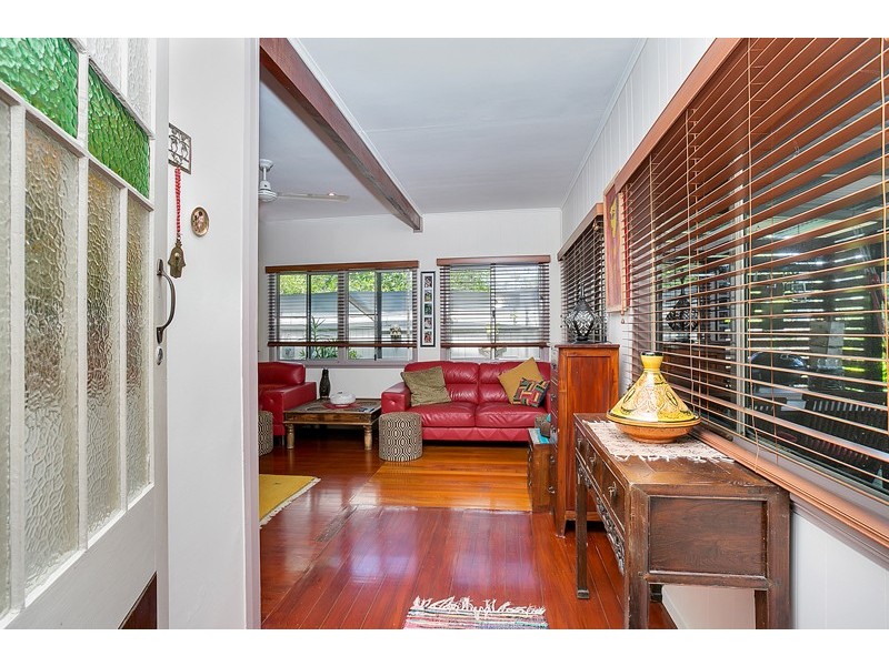 88 Christensen Street, Machans Beach QLD 4878