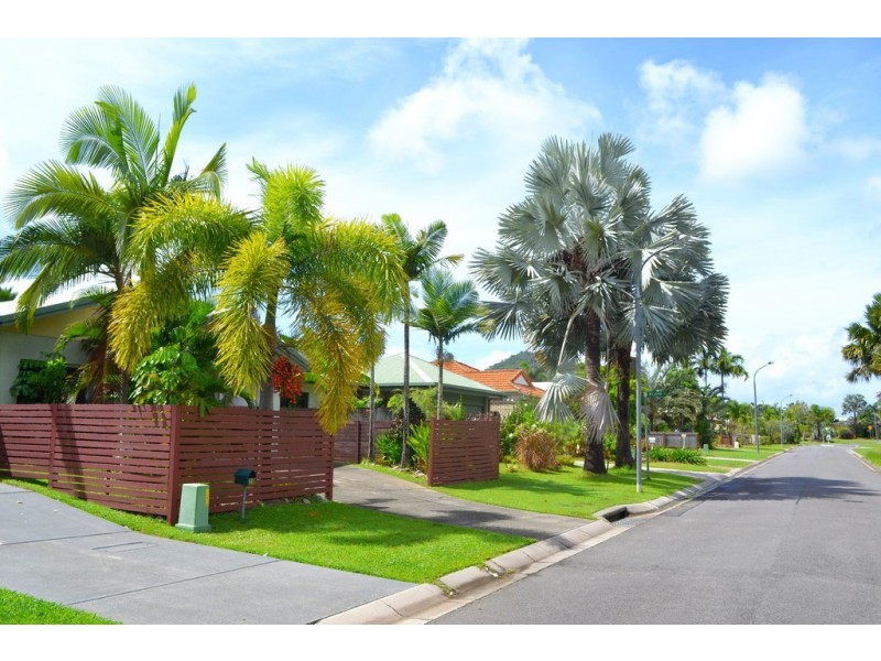 20 Cabarita Street, Kewarra Beach QLD 4879