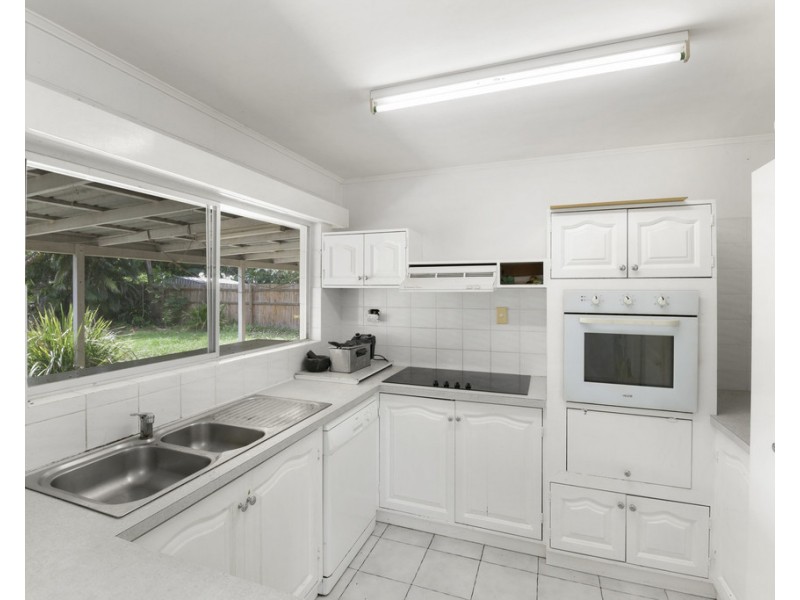 12 Hood Street, Trinity Park QLD 4879